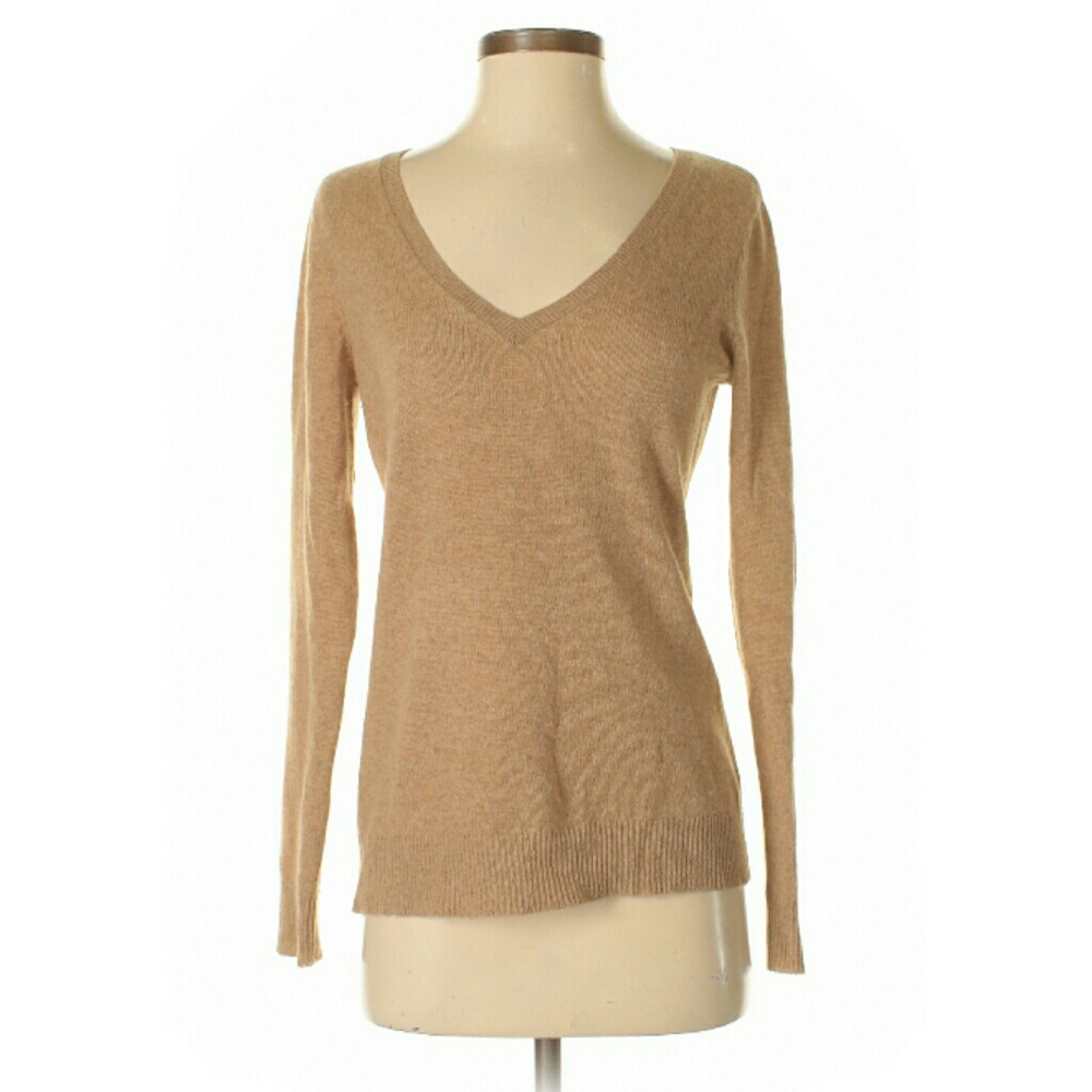 EUC* Ann Taylor 100% Cashmere Camel V-neck Sweater